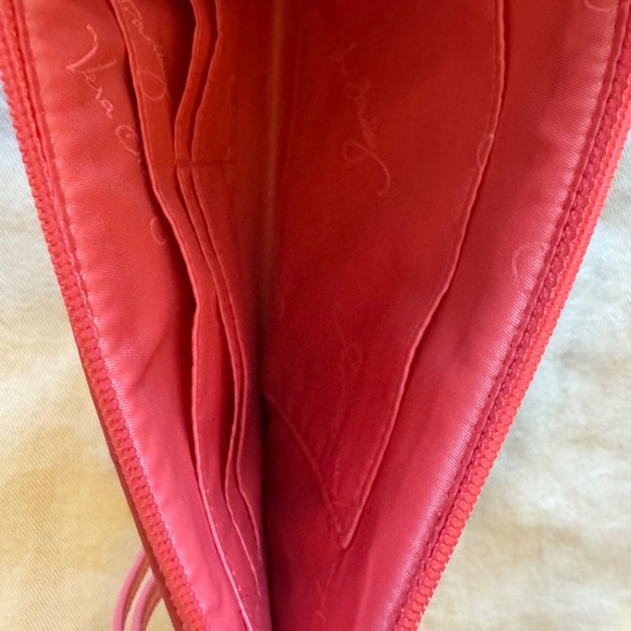 Vera Bradley wristlet - Picture 4 of 7